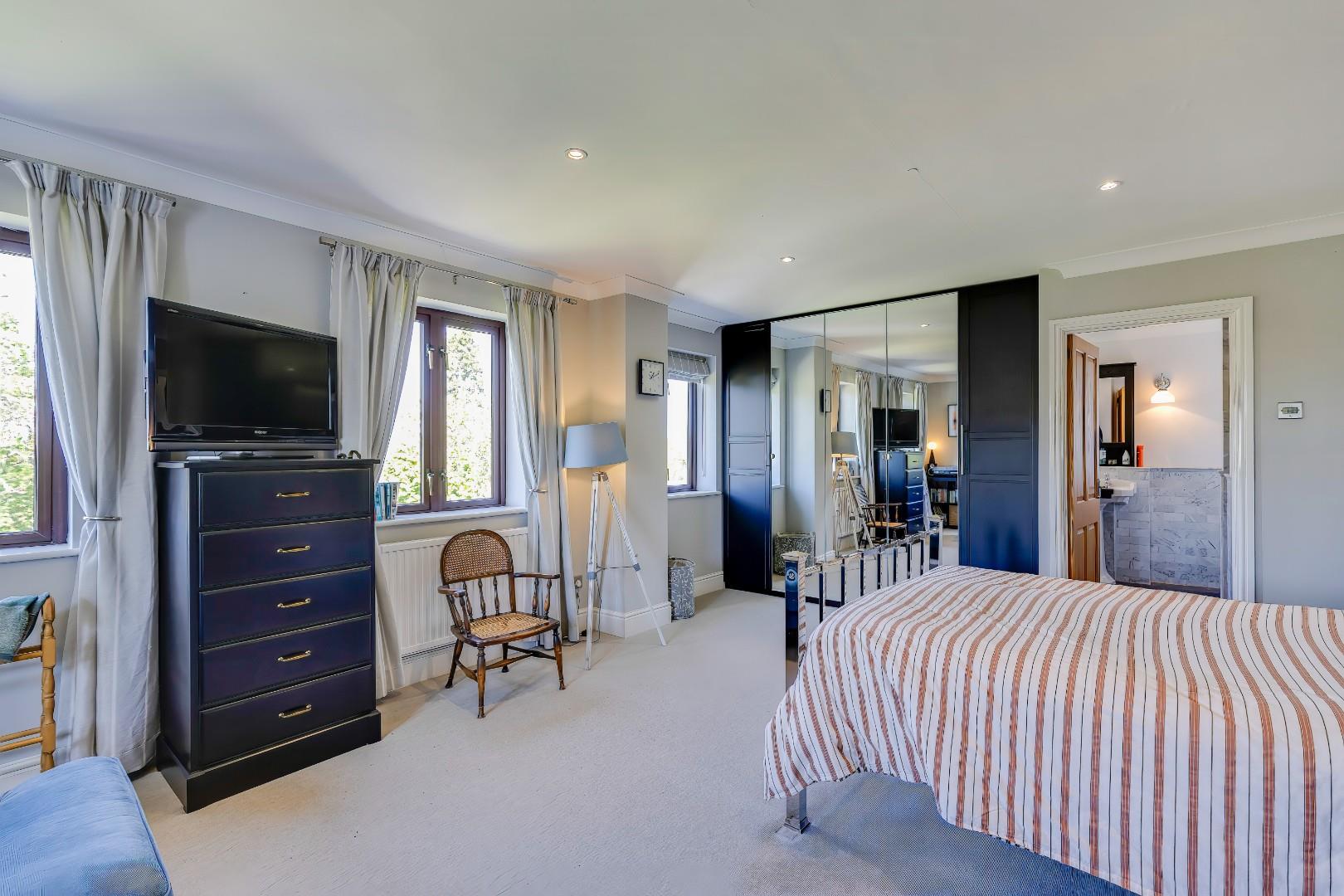 Brynderi, Trehedyn Lane, Gwern-Y-Steeple, Peterston-Super-Ely, Vale Of Glamorgan, CF5 6LG